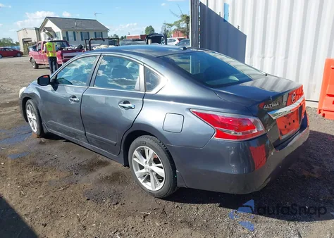 2013 Nissan Altima 2.5 Sl z USA, uszkodzony, nr VIN 1N4AL3AP2DN570640